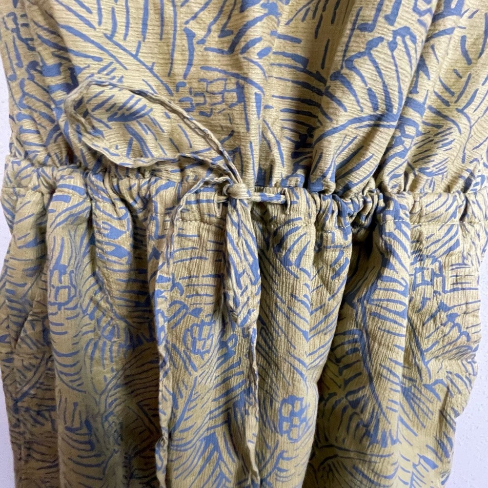 Sleeveless V-Neck Printed Sundress in Olive Yellow - Picture 12 of 12